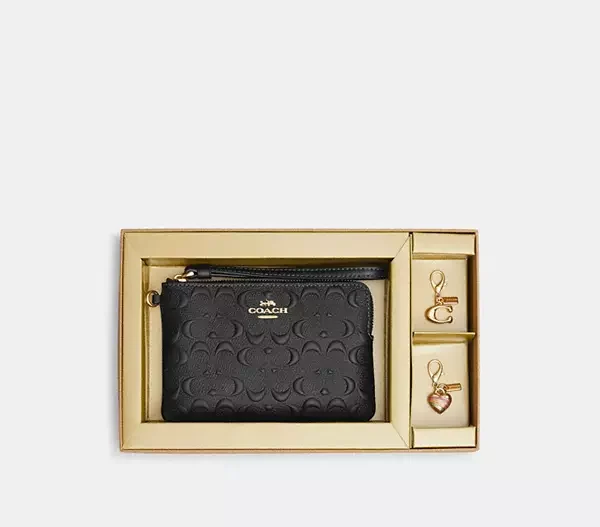 Boxed Corner Zip Wristlet In Signature Leather-74176