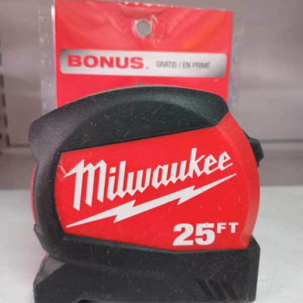 Milwaukee Measuring Tape
